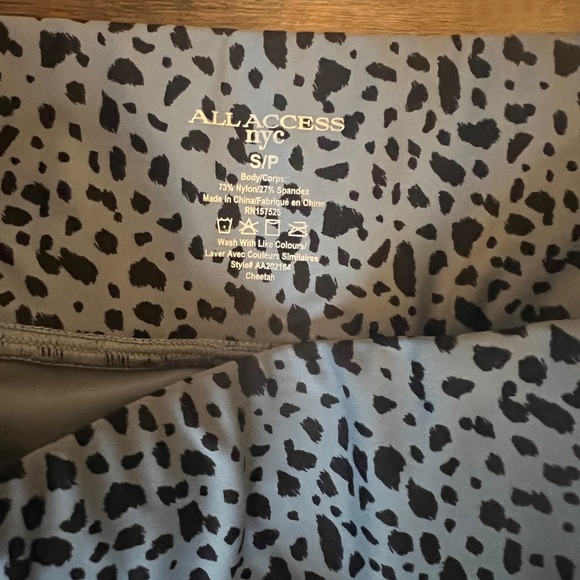 All Access Blue Cheetah SKORT size small - Picture 3 of 4